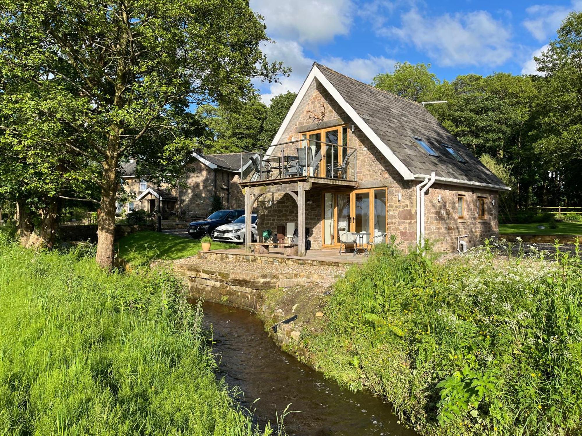 Cosy Alpine Cottage In The Heart Of Lancashire Catterall Экстерьер фото